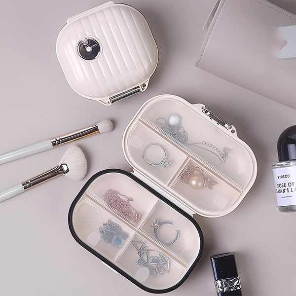 POCKETBOX